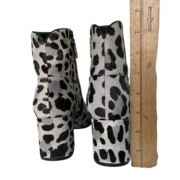 Cole Haan Booties Animal Print Leather Fur Mob Wife Stacked Heel Size 8.5 - Picture 10 of 10